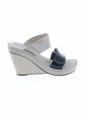 Melissa Wedge Sandal in Beige and Black Size 6